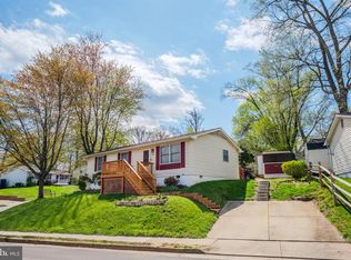 599 Rockbridge Dr SE, Leesburg, VA