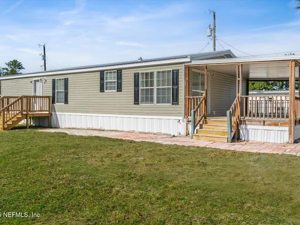 106 MARYLAND Avenue, Crescent City, FL 32112