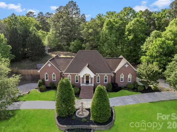 105 Partridge Bluff Dr NE, Concord, NC 28025