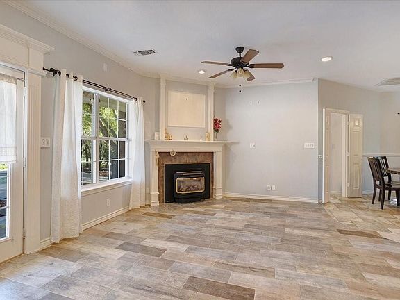 4th image of 169 Ridgeview Dr