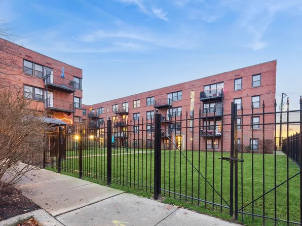 5228 N Campbell Ave APT Ga, Chicago, IL 60625