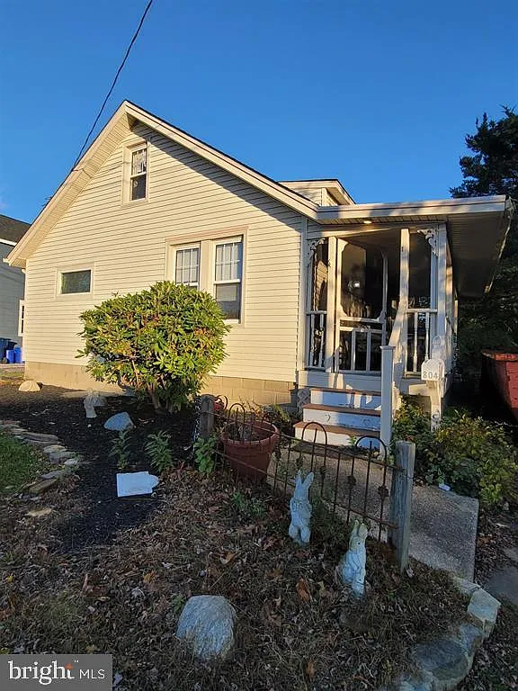 804 2nd St photo 1