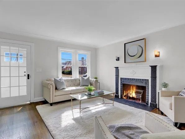 64 Taylor Avenue, Roosevelt, NY 11575