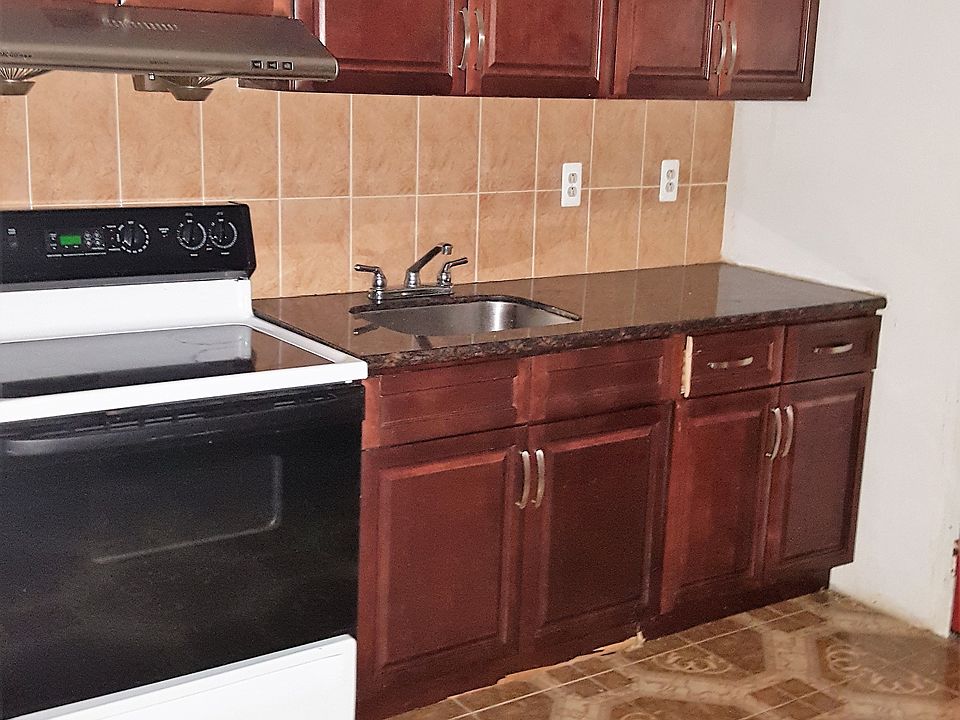 1st image of 2958 Kensington Avenue # Fl 3rd