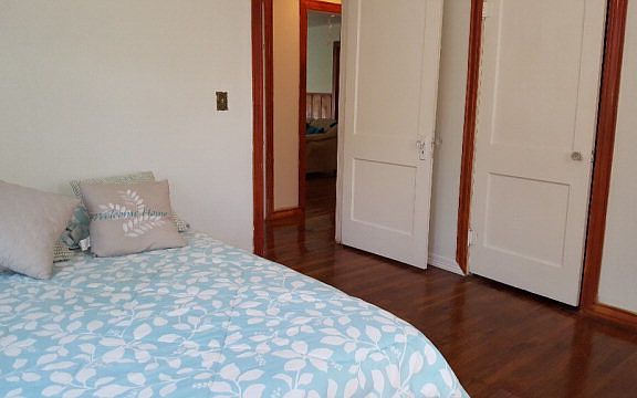 2nd image of 324 Fernandez St