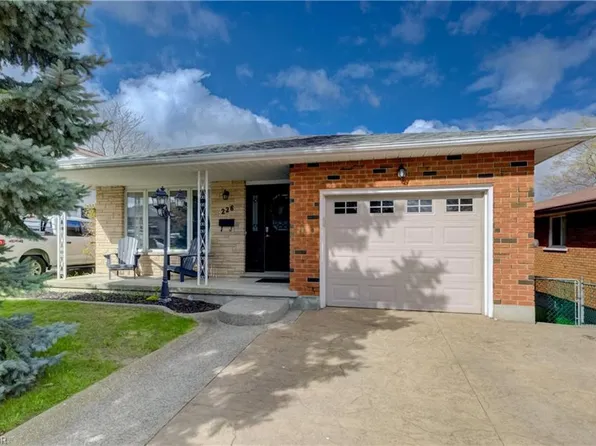 226 Hillmer Rd, Cambridge, ON N1R 6N8