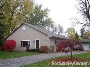 900 E Lorraine Ave, Addison, IL 60101