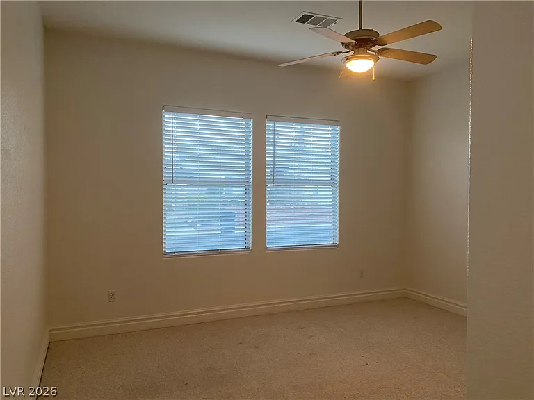 386 Apple River Ct — Photo 23