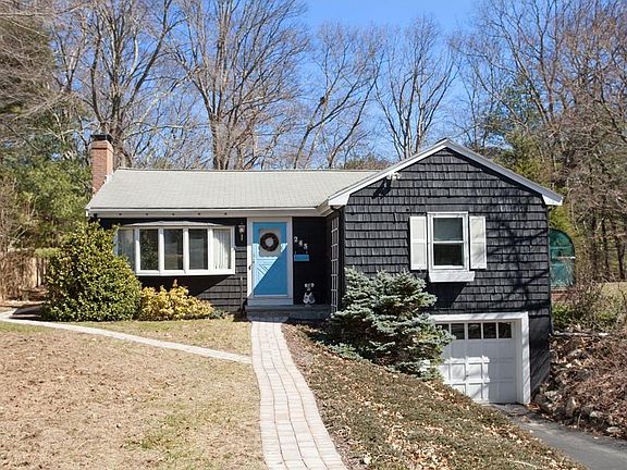 2nd image of 245 Burgess Ave