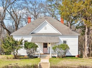 1715 Walnut St, Centreville, AL 35042