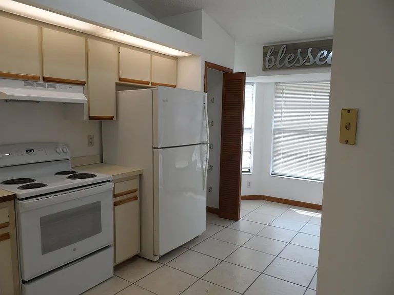 1820 Corolla Ct — Photo 8