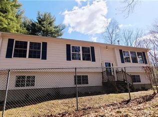 176 Babcock Rd, Tolland, CT 06084