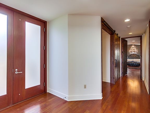 5th image of 141 Orange Ave Unit 303