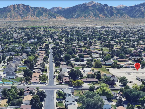 6687 S Grand Dale Ln, West Jordan, UT 84084