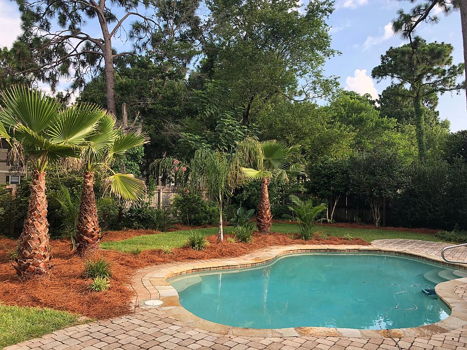 Gunite pool and pavers.