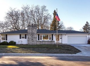 301 5th Ave NW, Dodge Center, MN 55927