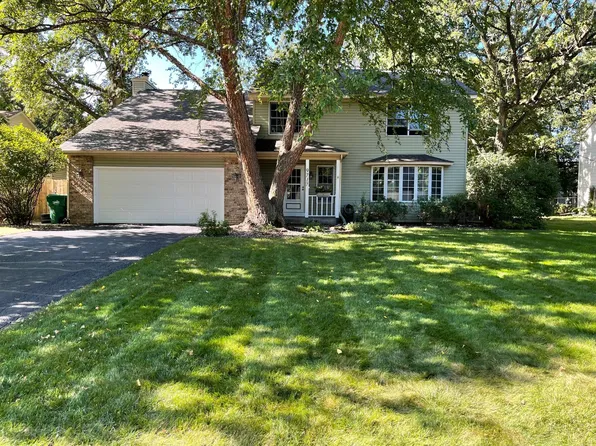 9717 Oliver Ave N, Brooklyn Park, MN 55444