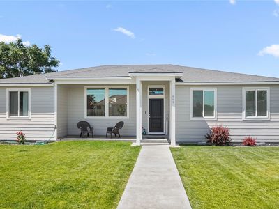609 S Oak Avenue, Warden, WA, 98857