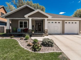 1511 Walnut St, Grand Forks, ND 58201