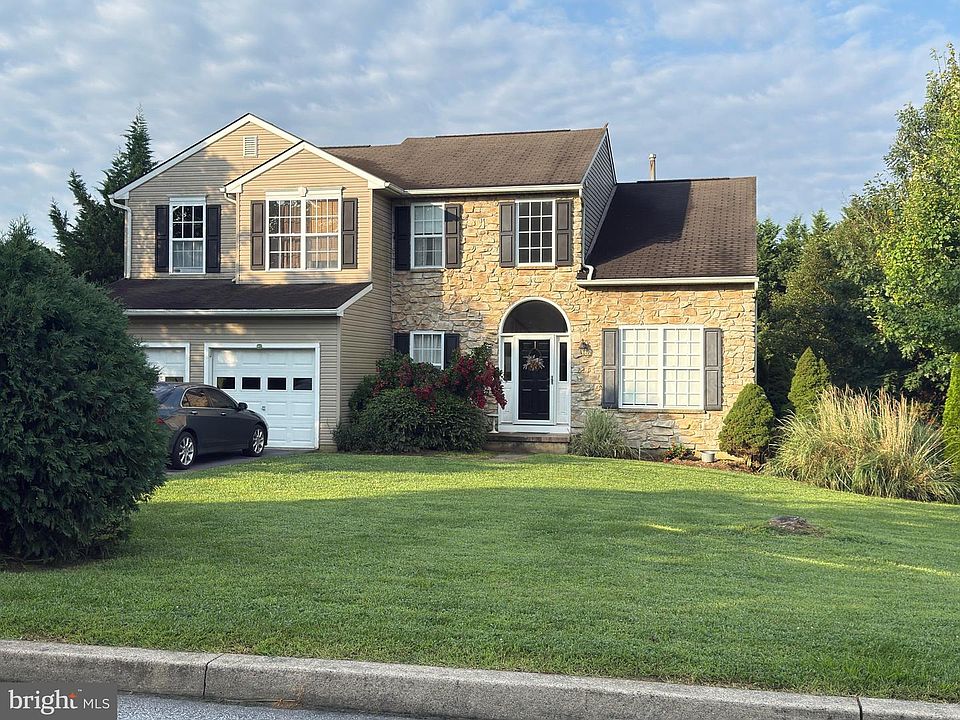 1st image of 190 Wedgewood Rd