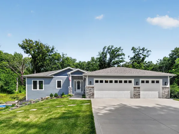 5458 Arrasmith Trl, Ames, IA 50010