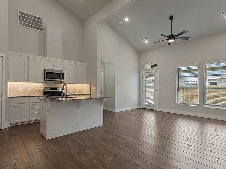 491 Azurite Rd — Photo 5