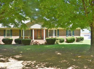 2072 Spring Place Rd, Lewisburg, TN 37091