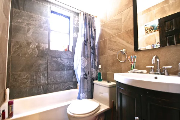 Rented by Rental Solutions Inc | media 8