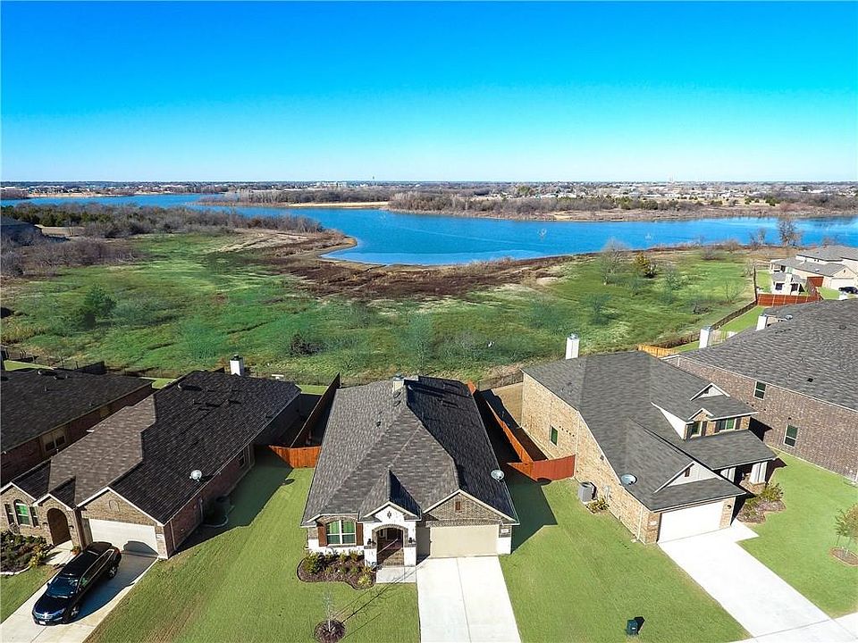 1st image of 11913 Fairbanks Ct