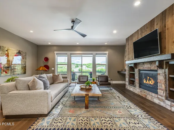 1773 E Longview Dr, Hideout, UT 84036