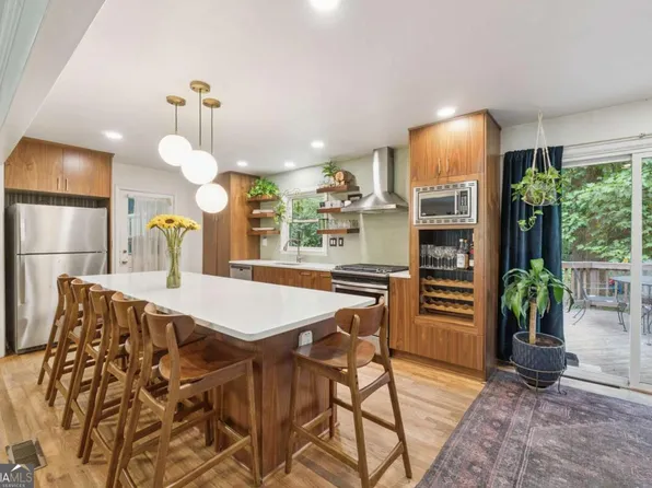 2608 Woodgreen Dr, Chamblee, GA 30341