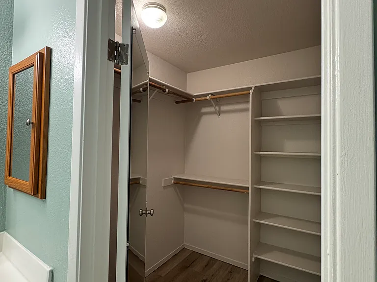 511 Lighthouse Dr — Photo 14