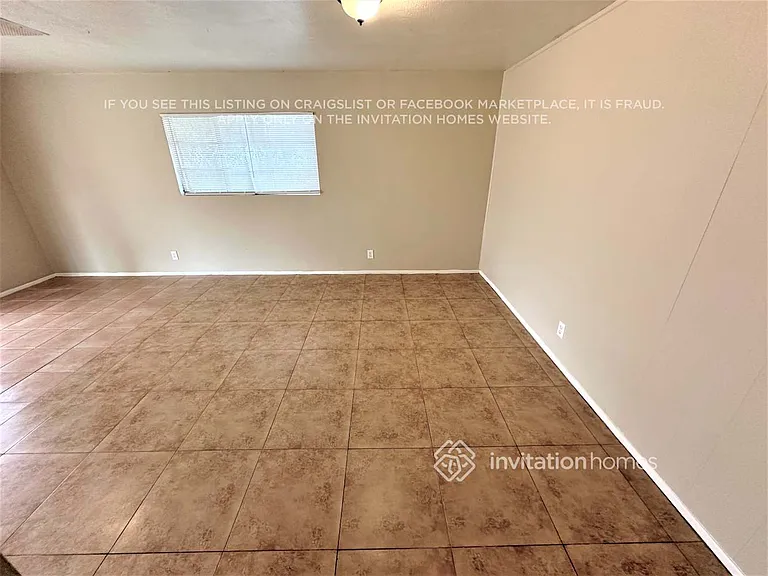 3608 W Ocotillo Rd — Photo 6