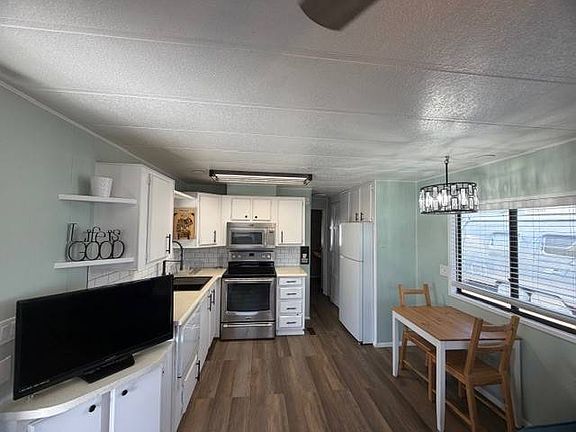 4th image of 3403 E Main St Unit 1425