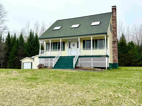 207 Blakely Farm Road, Colebrook, NH 03576