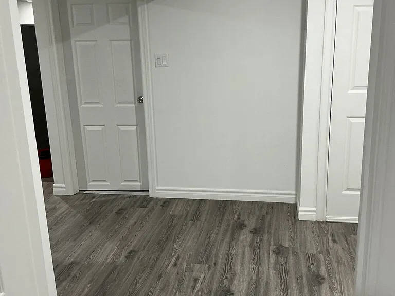 88 Casabel Dr #BASEMENT — Photo 12
