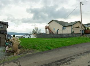 607 Evergreen Ave, Garibaldi, OR 97118