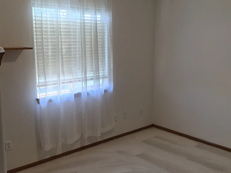 Middle bedroom on upper level