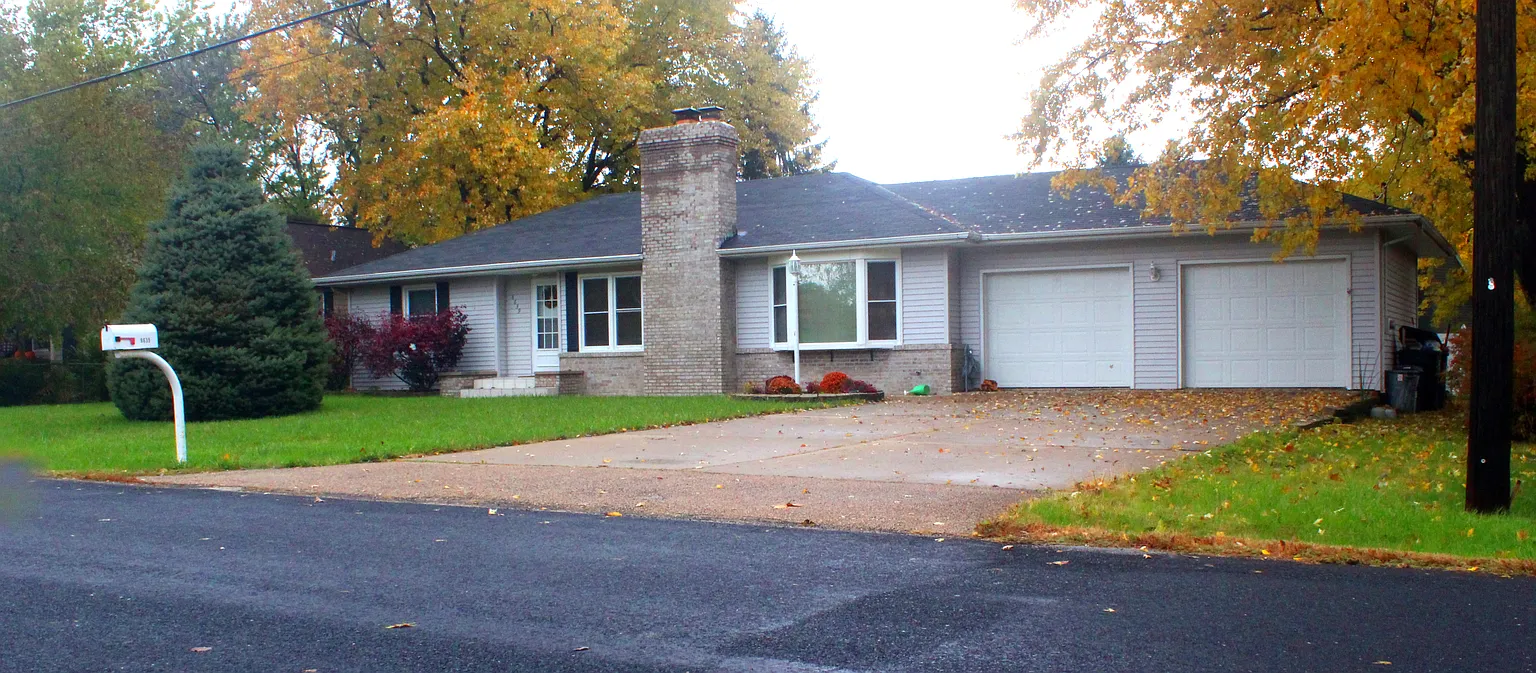 8639 N Picture Ridge Rd photo 1