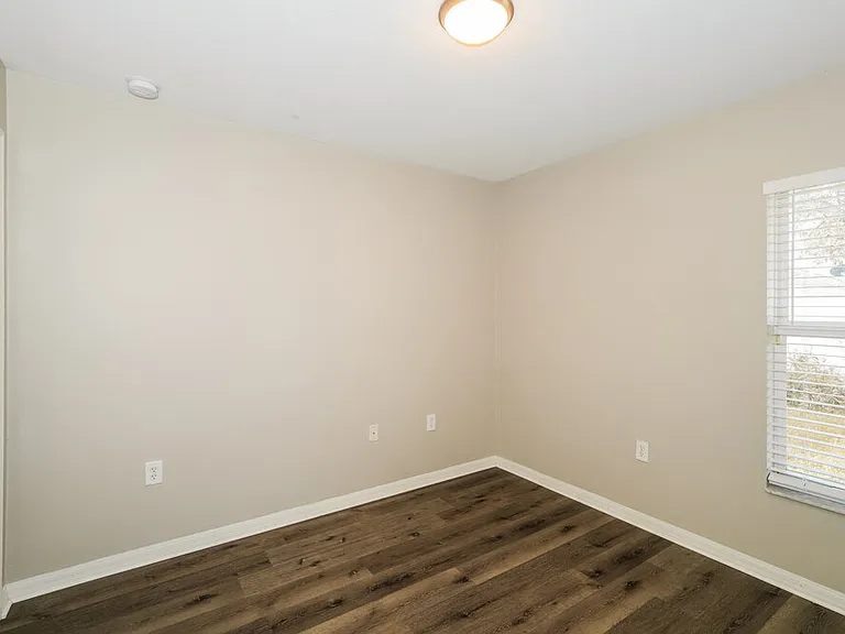 423 Fern Gulley Dr — Photo 14