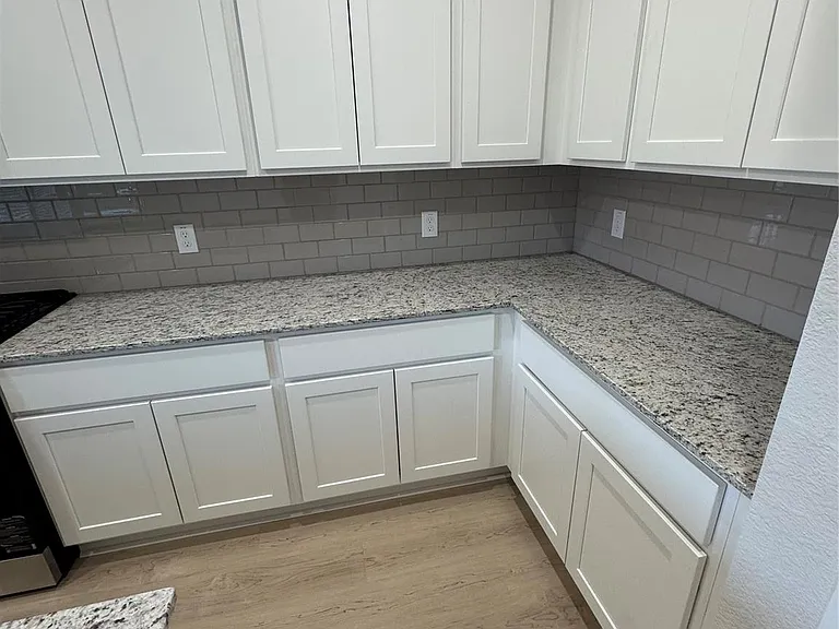 2978 Park Hill Ln — Photo 9