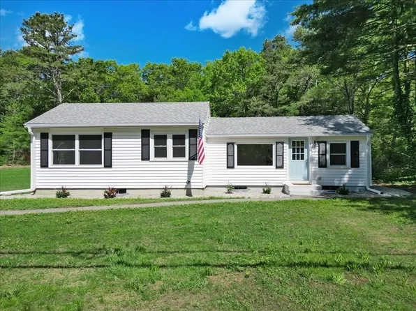 159 Carver Rd, Plymouth, MA 02360