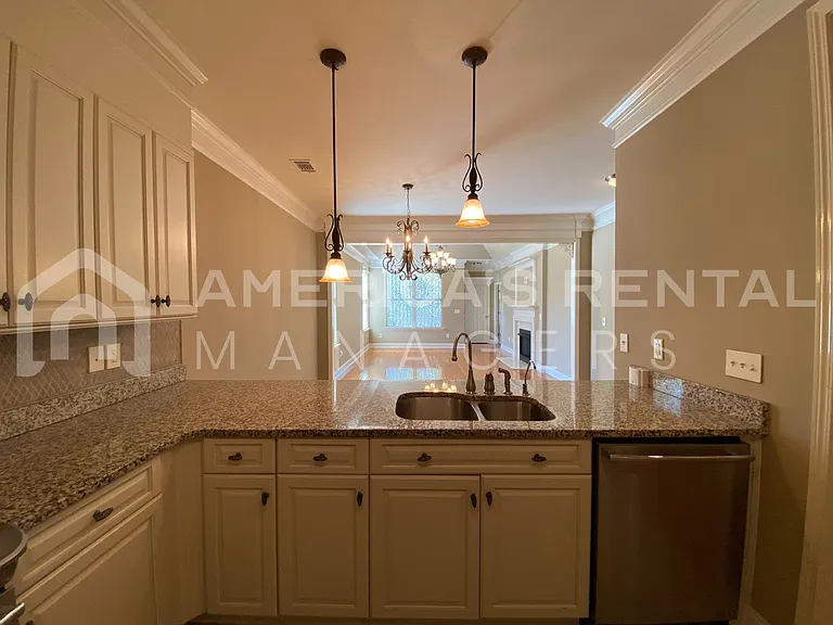 4230 Lochshire Ln — Photo 9