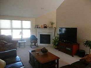 4th image of 26389 Stillwater Dr