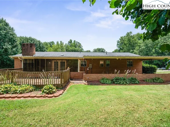 307 Brentwood Road, Morganton, NC 28655