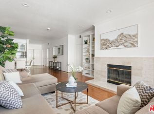 11535 Rochester Ave UNIT 402, Los Angeles, CA 90025