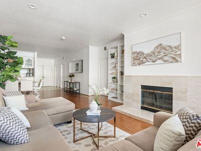 11535 Rochester Ave UNIT 402, Los Angeles, CA, 90025