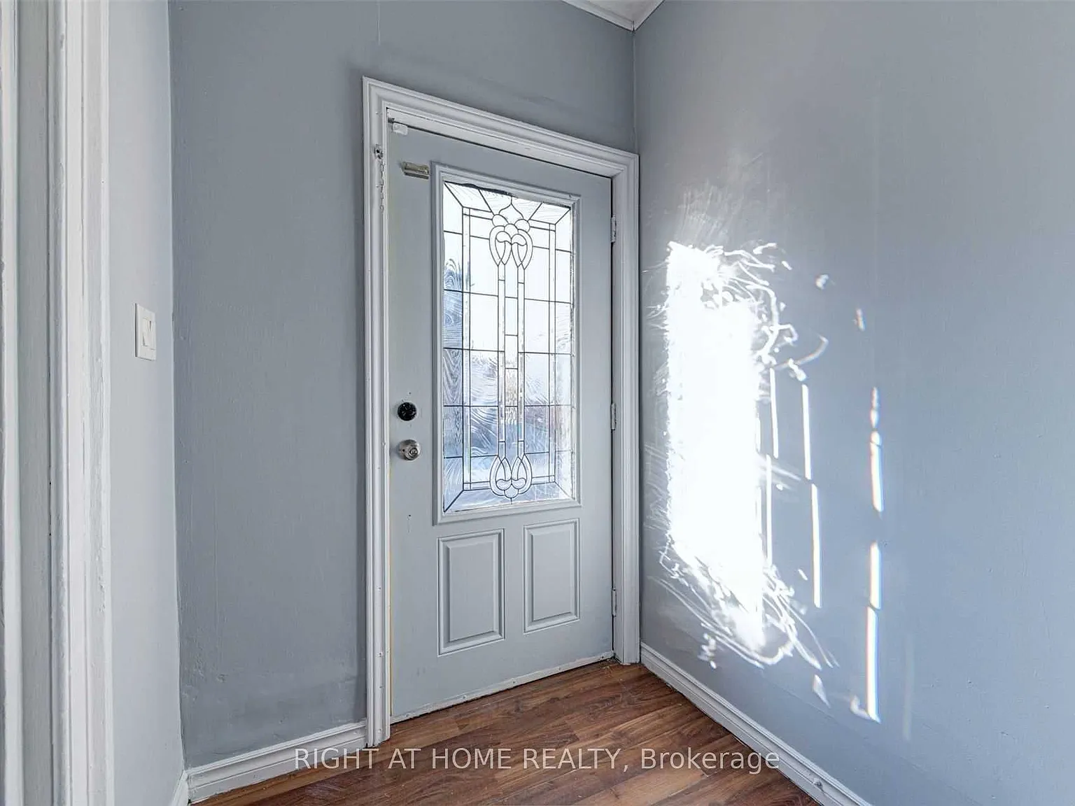 2 bed, $2,250 — Photo 2