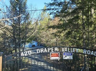 420 Draper Valley Rd, Selma, OR 97538