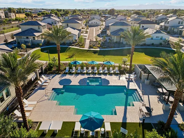 Rev3 at Avondale Station | Homes for Rent